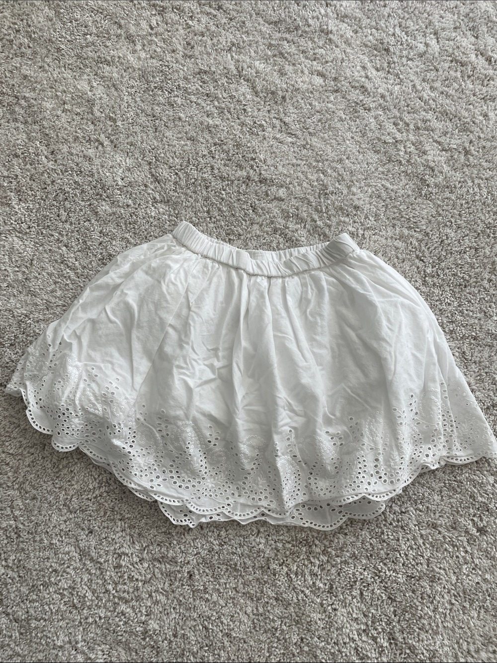 GAP White Eyelet Circle Skirt